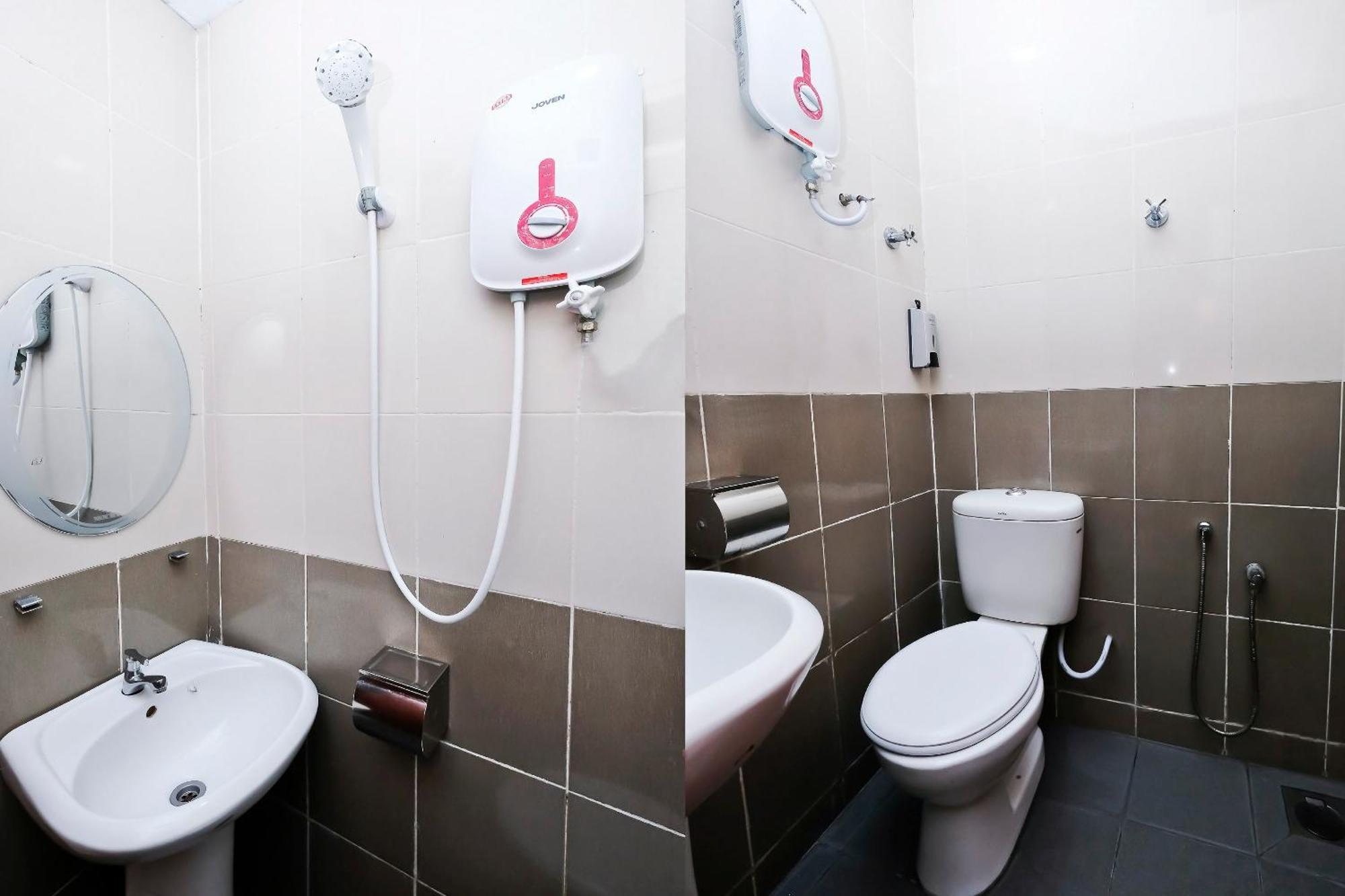 Oyo 714 Arina Hotel Банги Экстерьер фото