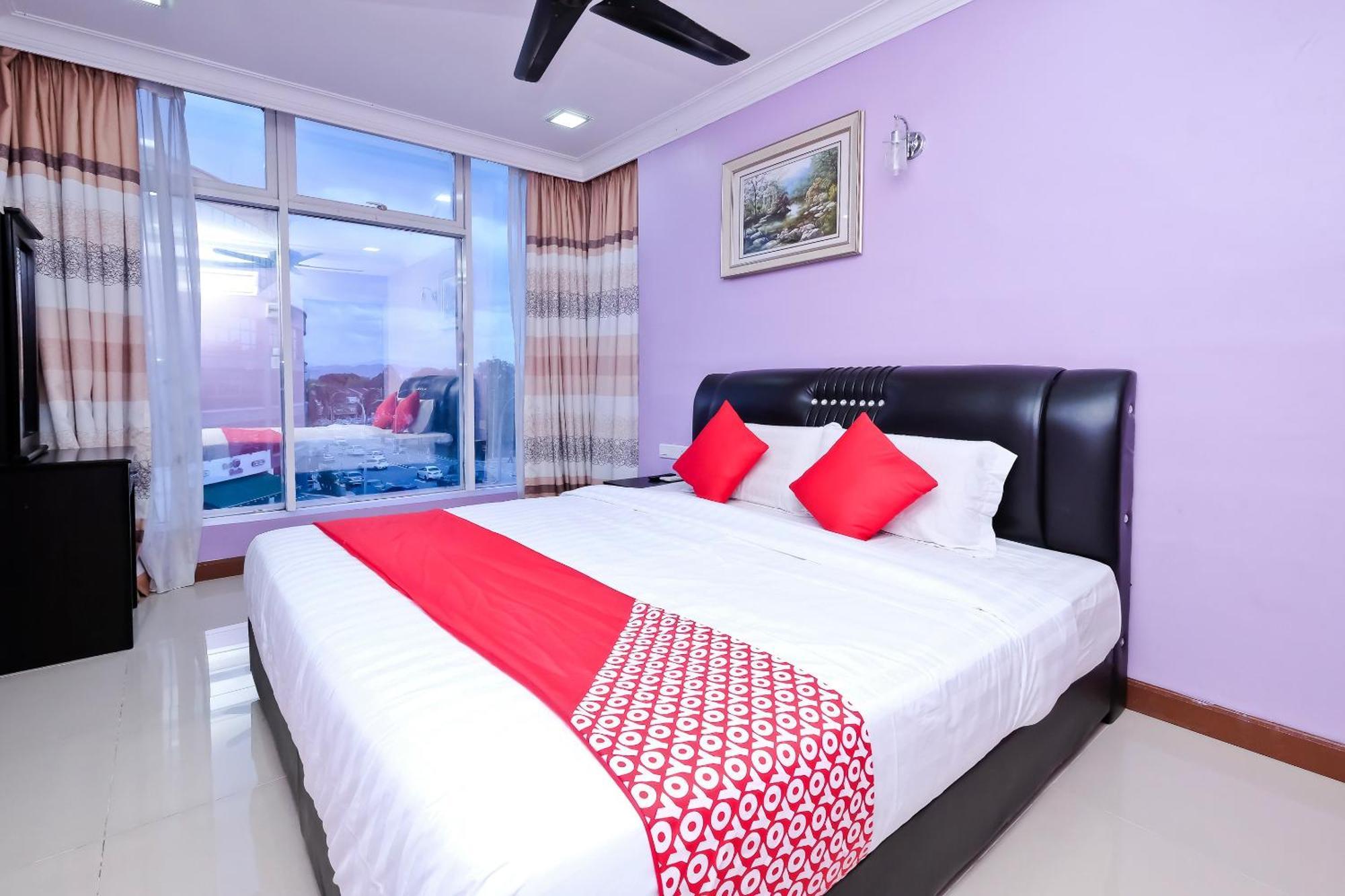 Oyo 714 Arina Hotel Банги Экстерьер фото